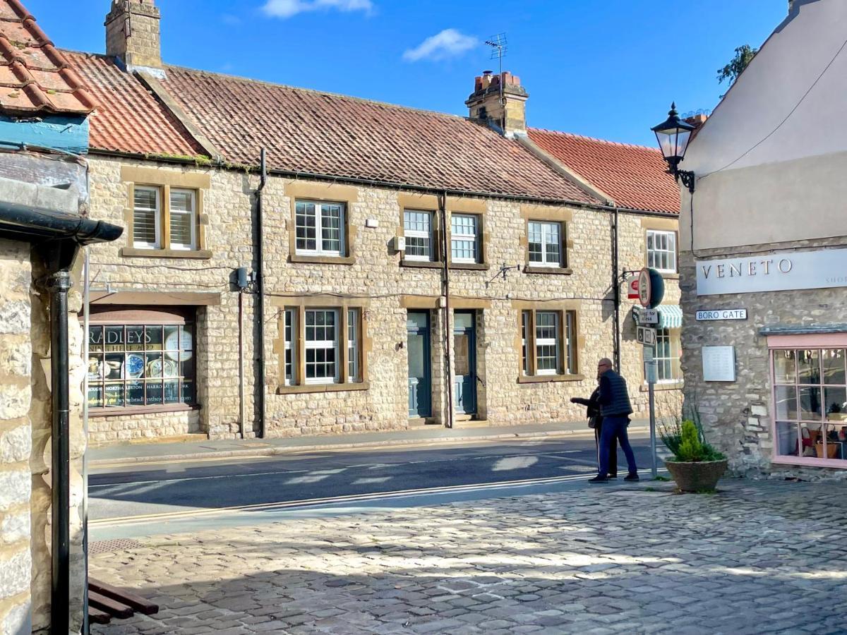 The Annex - Central Helmsley With Parking 외부 사진